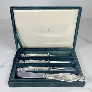 Silver Treasures Godinger Toy Soldier Knife Set of 4 Cheese Butter Spread‎ XMAS